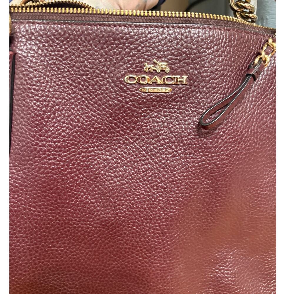 COACH AVA Patent Pebbled Leather Ava Chain - Picture 2 of 11